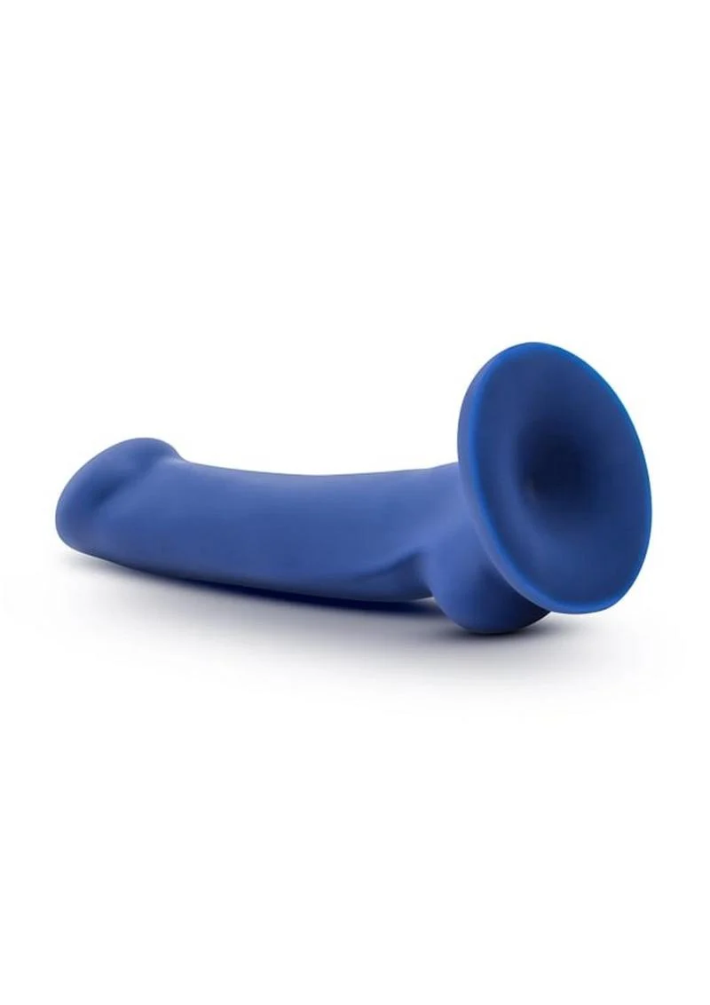 Avant D10 Ergo Mini Silicone Dildo with Suction Cup - Image 4