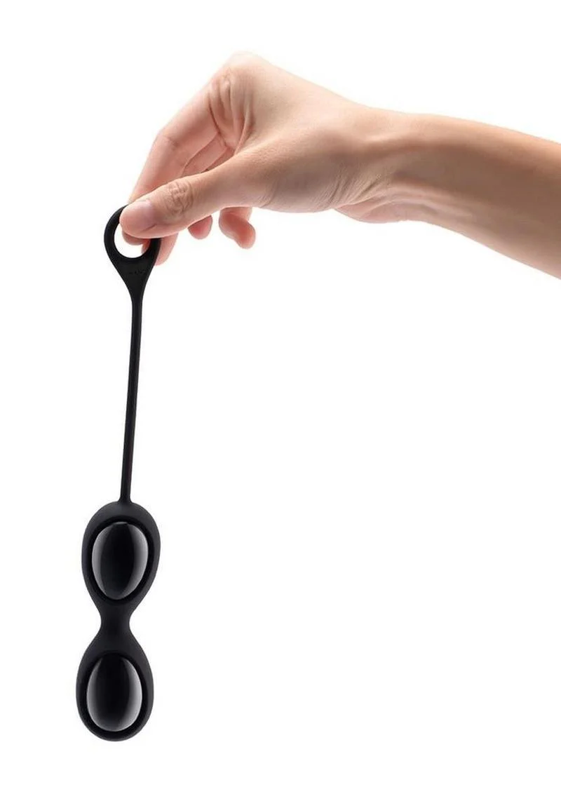 Le Wand Crystal Yoni Eggs Silicone Kegal Balls - Black Obsidian - Image 4