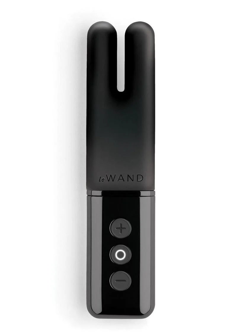 Le Wand Deux Silicone Rechargeable Dual Vibrator - Image 10