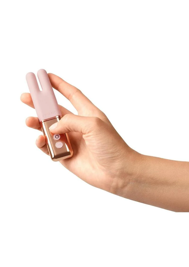 Le Wand Deux Silicone Rechargeable Dual Vibrator - Image 6