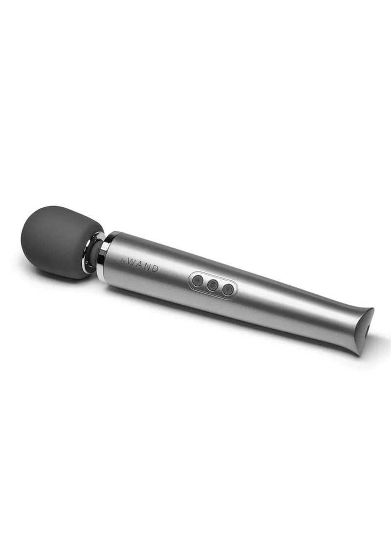 Le Wand Rechargeable Silicone Massager - Image 6