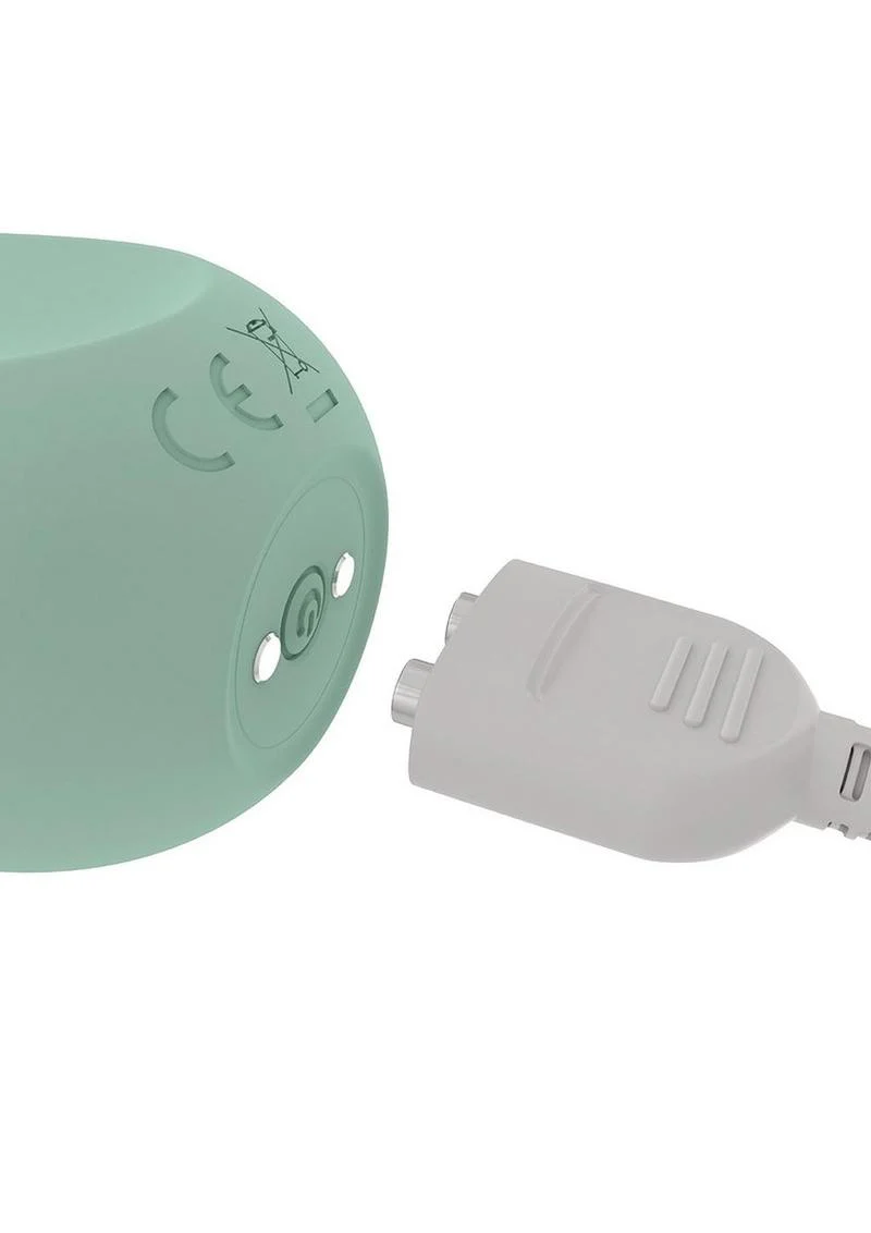 Ritual Chi Rechargeable Silicone Clitoral Vibrator - Image 4