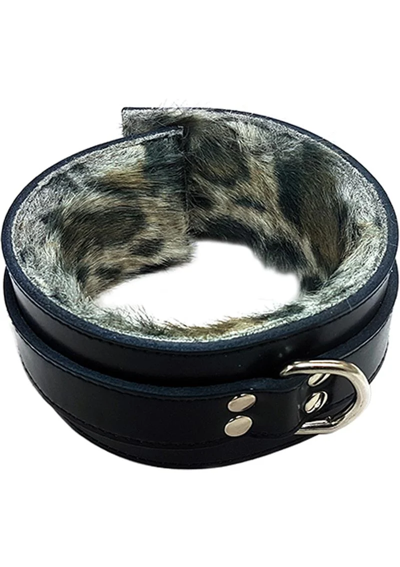Rouge Leather Collar with Faux Fur Lining - Image 2