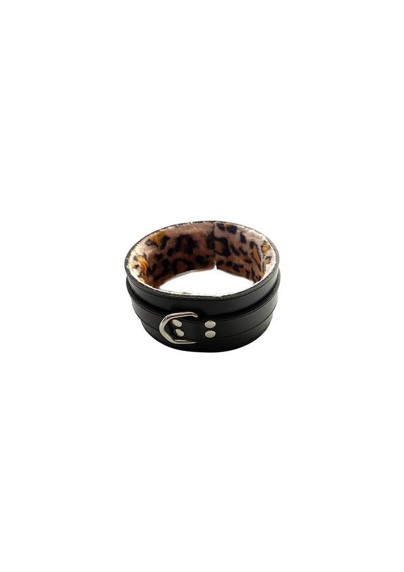 Rouge Leather Collar with Faux Fur Lining - Image 4