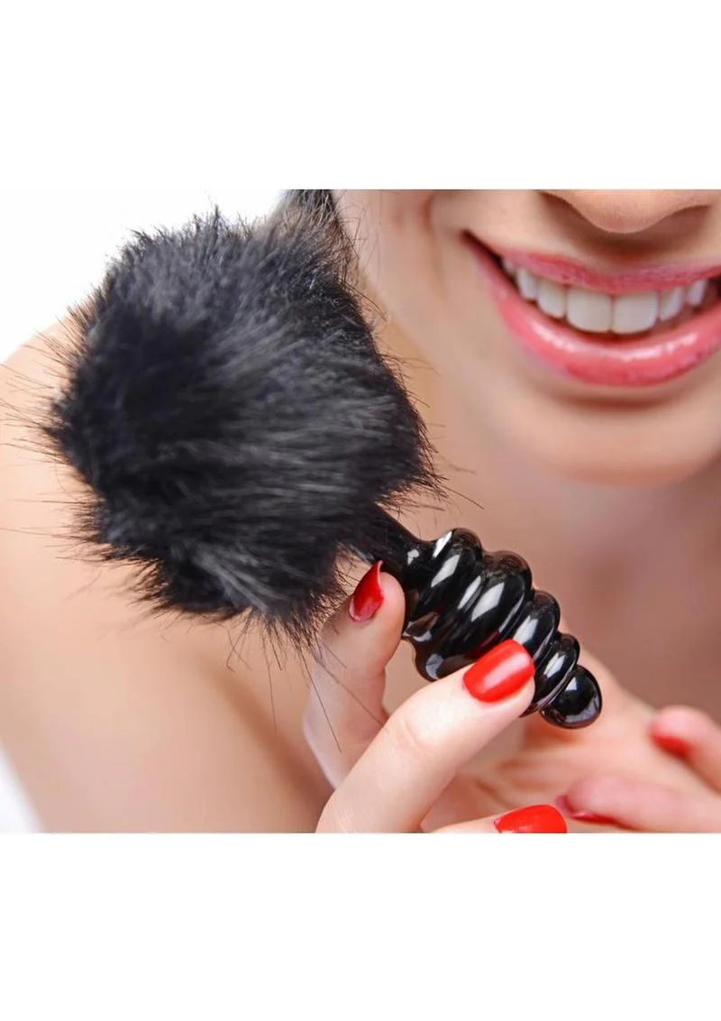 Tailz Bumble Bunny Faux Fur Tail Plug - Image 4
