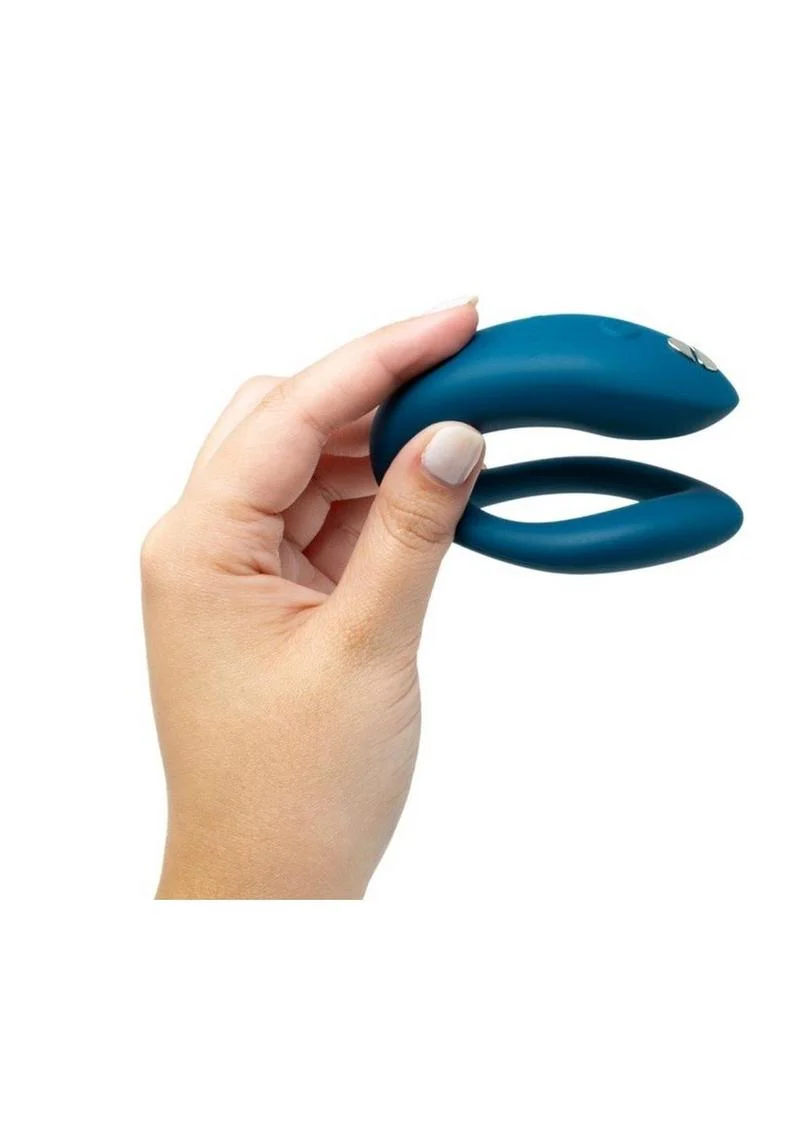 We-Vibe Sync O Rechargeable Silicone Couples Vibrator with Remote Control - Velvet - Image 4